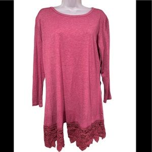 Long "Fashion" Mauve Crew Neck Tunic with lace bottom New with Tags. Size XXL